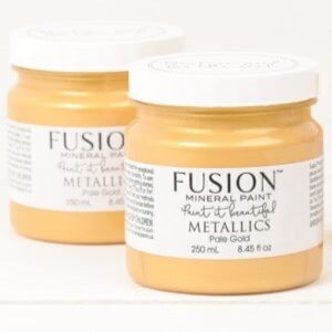 Fusion Mineral metallics paint in Gold